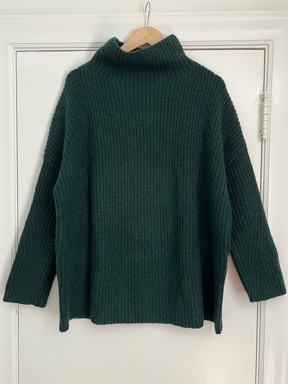 Naadam Wool Cashmere Oversized Chunky Ribbed Turtleneck, Forest Green, Medium